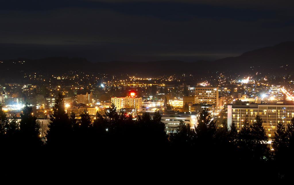 Red Lion Inn & Suites Eugene Luaran gambar